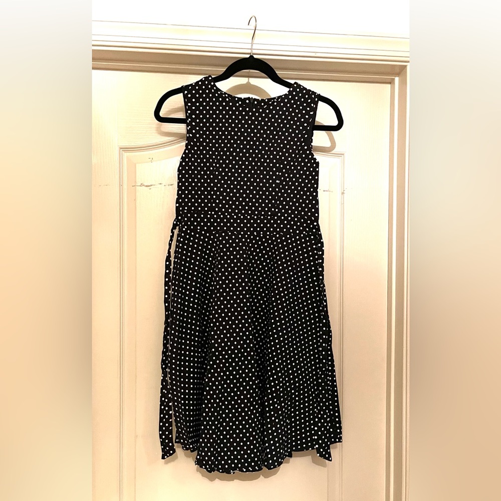 Summer sleeveless dress